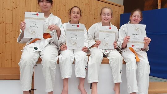 Lucy Varga, Kristina Schlittenbauer, Daria Greb, Sophie Thielsch (v.l.). Foto: pr