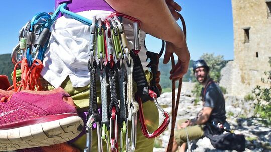 Kletterer am Reußenstein dürfen ihren Sport auch weiterhin ausüben. Schon diesen Sommer sollen zumindest am Mittel- und Südostfe