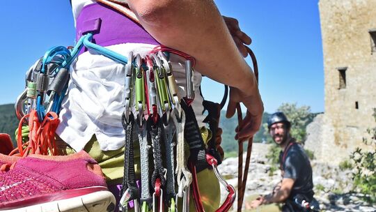 Kletterer am Reußenstein dürfen ihren Sport auch weiterhin ausüben. Schon diesen Sommer sollen zumindest am Mittel- und Südostfe