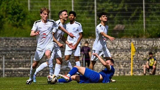 Der TSV Jesingen gibt nicht auf. Die nötigen Punkte für den Klassenerhalt müssen jetzt her. Foto: Markus Brändli Der TSV Jesingen gibt nicht auf. Die nötigen Punkte für den Klassenerhalt müssen jetzt her. Foto: Markus Brändli