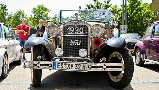 Fast 100 Jahre alt: Ein Ford beim Oldtimer-Treffen auf dem Güterbahnhofareal in Kirchheim. Foto: Markus Brändli Fast 100 Jahre alt: Ein Ford beim Oldtimer-Treffen auf dem Güterbahnhofareal in Kirchheim. Foto: Markus Brändli