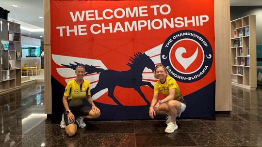 Silke Hindennach und Teckboten-Redakteurin Sandra Langguth (von links) haben die Championships in Samorin erfolgreich gefinisht. Silke Hindennach und Teckboten-Redakteurin Sandra Langguth (von links) haben die Championships in Samorin erfolgreich gefinisht.