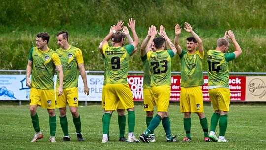 Die SG Owen-Unterlenningen verabschiedet sich von der Fußball-Bühne. Foto: Markus Brändli Die SG Owen-Unterlenningen verabschiedet sich von der Fußball-Bühne. Foto: Markus Brändli