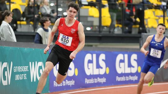 Mit Vollgas Richtung U23-DM: Liam Paul Zentgraf aus Nürtingen hat in Weinheim aufhorchen lassen. Foto: Ralf Görlitz Mit Vollgas Richtung U23-DM: Liam Paul Zentgraf aus Nürtingen hat in Weinheim aufhorchen lassen. Foto: Ralf Görlitz