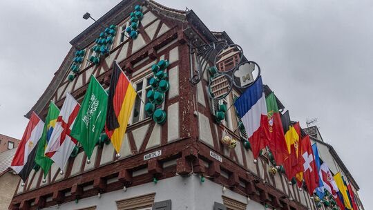 Rund um das Pub Storm’s kann mitgefiebert werden. Foto: Carsten Riedl