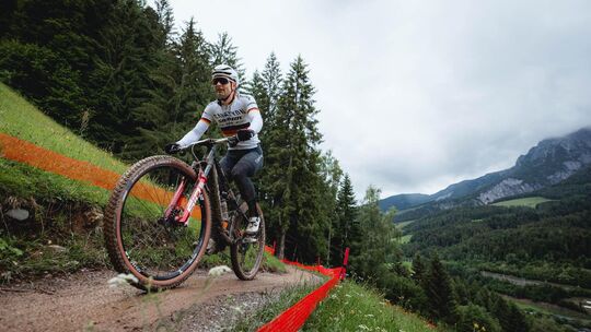 In Leogang lief es für Luca Schwarzbauer deutlich besser als noch beim letzten Weltcup. Foto: Armin Küstenbrück In Leogang lief es für Luca Schwarzbauer deutlich besser als noch beim letzten Weltcup. Foto: Armin Küstenbrück