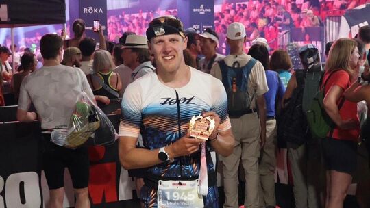 Happy im Ziel: Louis-Victor Schäfer. Foto: pr Happy im Ziel: Louis-Victor Schäfer. Foto: pr