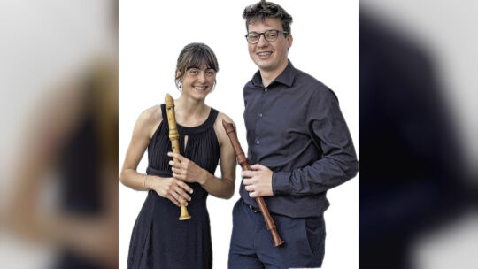 Leni Göser und Konstantin Dietrich musizieren als eingespieltes Duo mit sicht- und hörbarer Harmonie. Foto: pr
