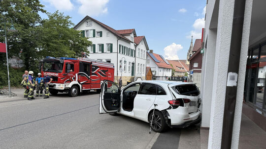 Vermutlich Gas- und Bremspedal verwechselt. Foto: SDMG/Woelfl Vermutlich Gas- und Bremspedal verwechselt. Foto: SDMG/Woelfl