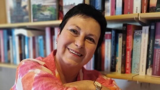 Der neue Roman von Rebecca Michele spielt im Mittelalter in der Teckregion. Foto: pr Der neue Roman von Rebecca Michele spielt im Mittelalter in der Teckregion. Foto: pr