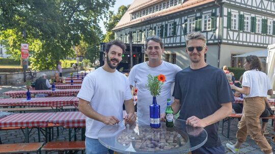 Hinter "Dolce Vita" stecken Francois Saorine, Moritz Holzapfel und Hannes Hergenröder (von links). Foto: Carsten Riedl Hinter "Dolce Vita" stecken Francois Saorine, Moritz Holzapfel und Hannes Hergenröder (von links). Foto: Carsten Riedl