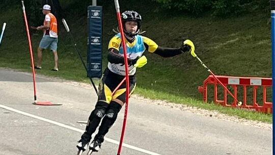 Luna Schwarz hat mit zwei nahezu perfekten Läufen den Sieg beim Weltcup in Lettland geholt. Foto: pr Luna Schwarz hat mit zwei nahezu perfekten Läufen den Sieg beim Weltcup in Lettland geholt. Foto: pr