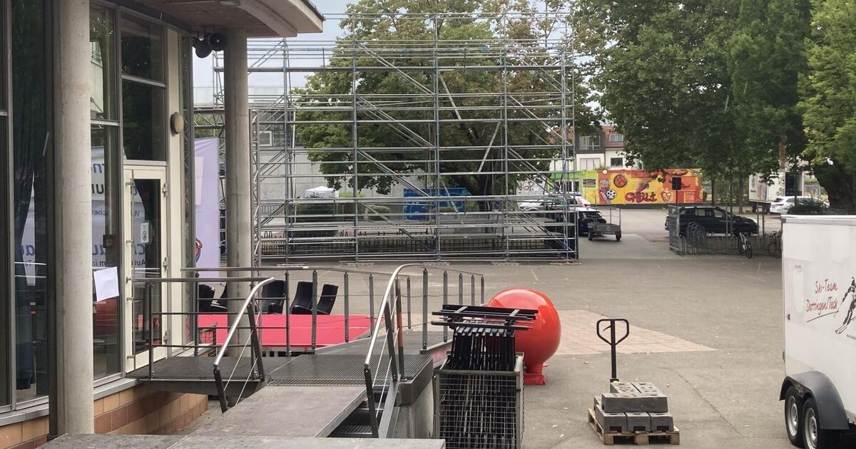 Déguisement de policier pour enfant par 20,40 Déguisement de policier pour enfant par 20,40