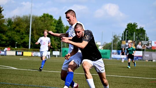 Lasse Kazmaier und die SGM Lenninger Tal mussten gegen Jesingen die Segel streichen. Foto: Markus Brändli Lasse Kazmaier und die SGM Lenninger Tal mussten gegen Jesingen die Segel streichen. Foto: Markus Brändli