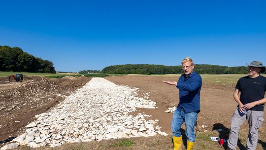 Ausgrabungen des Landesamts für Denkmalpflege im Zuge des A8-Neubaus brachten einen Abschnitt der römischen Alblimes-Straße ans