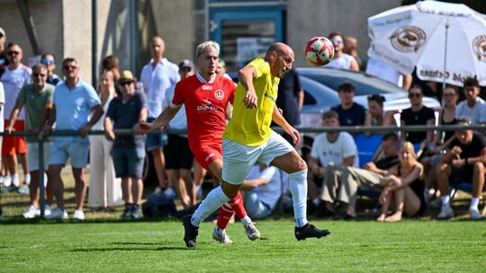 Ferdi Er (am Ball) über den Transfer von Jaissle: "Unglaublich". Foto: Markus Brändli