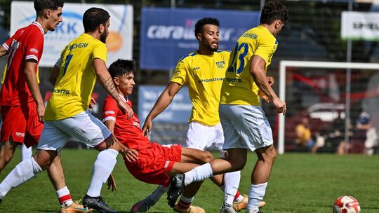 Beim Teckbotenpokal standen sich der VfL Kirchheim und der TSV Weilheim im FInale gegenüber. Jetzt bereiten sich die beiden Team