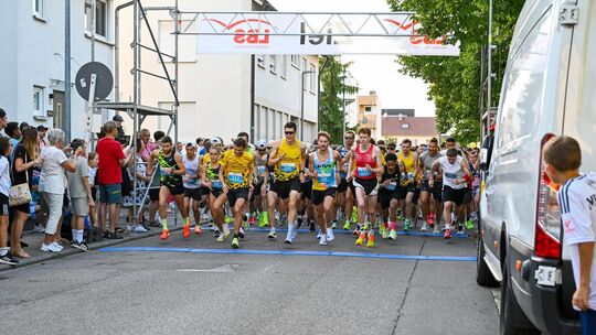 Mit rund 400 Starterinnen und Startern in beiden Läufen erlebte das Wendlinger Event einen vorläufigen Höhepunkt. Foto: Markus B