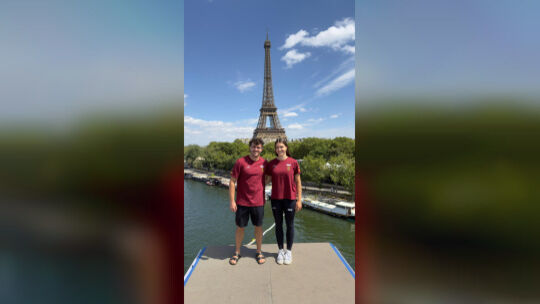 Manuel und Maike Halbisch auf der Sprungplattform in Paris. Die EM haben beide Geschwister bestritten. Foto: pr Manuel und Maike Halbisch auf der Sprungplattform in Paris. Die EM haben beide Geschwister bestritten. Foto: pr