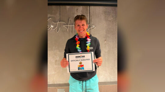 Happy übers Hawaii-Ticket: Louis-Victor Schäfer Foto: pr Happy übers Hawaii-Ticket: Louis-Victor Schäfer Foto: pr