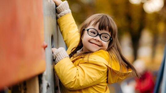 Das Endziel: ein Spielplatz, auf dem Kinder mit und ohne Behinderungen gleichermaßen toben und Spaß haben können. Symbolfoto: st Das Endziel: ein Spielplatz, auf dem Kinder mit und ohne Behinderungen gleichermaßen toben und Spaß haben können. Symbolfoto: st