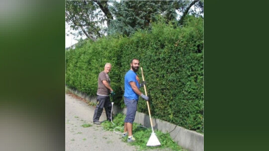 Diese zwei arbeiten leidenschaftlich gern im Garten. Foto: pr Diese zwei arbeiten leidenschaftlich gern im Garten. Foto: pr