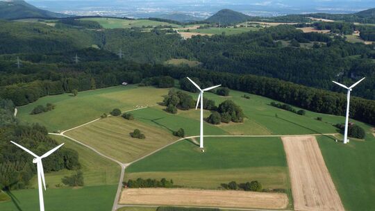In Natura-2000-Gebieten dürfen keine Windräder gebaut werden. Hier sind die Anlagen oberhalb von Wiesensteig zu sehen. Foto: Wer