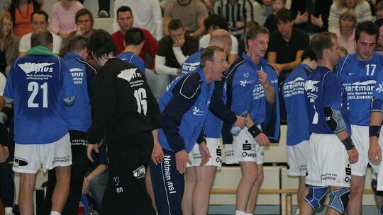 Bruno Rieke (Mitte) verließ die SG Lenningen im Oktober 2006 nach nur drei Spielen. Archivfoto: Thomas Skalak