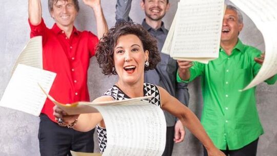 Das Isabelle Bodenseh Quartett verbindet Jazz mit Elementen aus Klassik, Latin und Funk. Zur ungewöhnlichen Besetzung gehören Ba