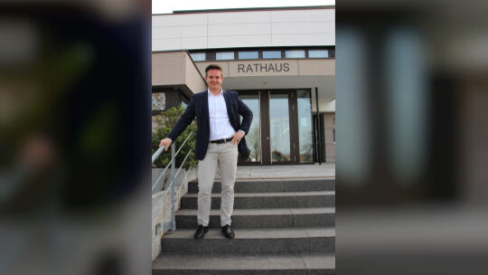 Sven Haumacher bleibt bis Ende September 2027 Notzinger Bürgermeister. Archivfoto: Katja Eisenhardt