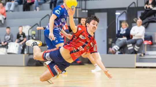Dan Stelzer und die Weilheimer bekommen es mit einem ihnen weitgehend unbekannten Gegner zu tun. Foto: Carsten Riedl