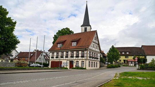 Ohmden steckt aktuell in finanziellen Problemen. Archivfoto: Markus Brändli