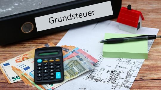 Der Haushalt ist aktuell das Sorgenkind in Ohmden. Symbolfoto: Stock Adobe Der Haushalt ist aktuell das Sorgenkind in Ohmden. Symbolfoto: Stock Adobe