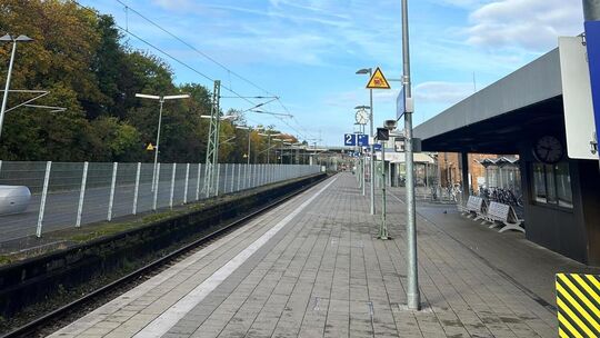 Tote Hose am Kirchheimer Bahnhof. Die S1 fährt erst am Mittwoch wieder. Foto: Oliver Stortz Tote Hose am Kirchheimer Bahnhof. Die S1 fährt erst am Mittwoch wieder. Foto: Oliver Stortz