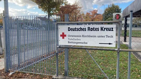 Noch ist die DRK-Rettungswache in der Kirchheimer Henriettenstraße untergebracht. Irgendwann geht es in Richtung Autobahn. Am He