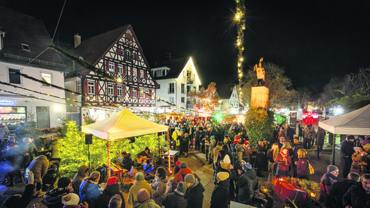 Die Hüttengaudi startet am Donnerstag, 5. November, auf dem Roßmarkt in Kirchheim. Foto: pr