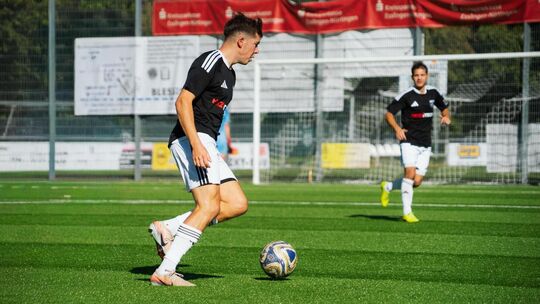 Felix Bosch und Can Kanarya wollen mit dem TSV Notzingen die nächsten Punkte einfahren. Foto: Celina Brüske