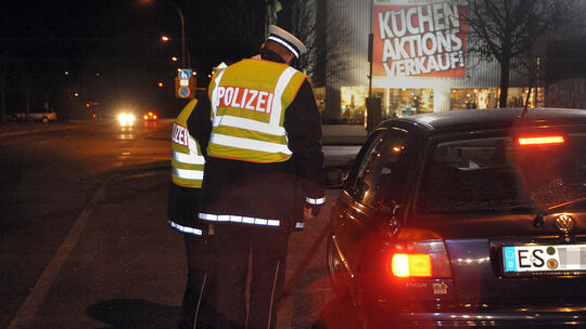 Reportage Nachtarbeiter, Polizeirevier KirchheimPolizei, Nacht, Kontrolle, Verkehrskontrolle
