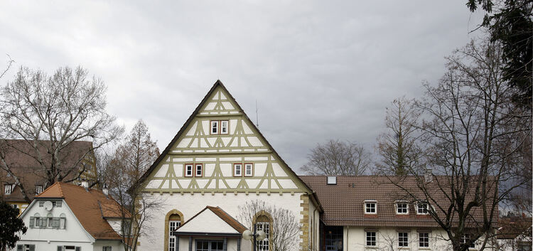 Die evangelische Gesamtkirchengemeinde vermietet das Alte Gemeindehaus ab 1. September an die Stiftung Tragwerk. Im bisherigen K