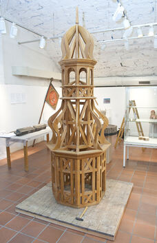 Ausstellungserffnung Fachwerk im KornhausModell des Kirchheimer Rathaus Turms
