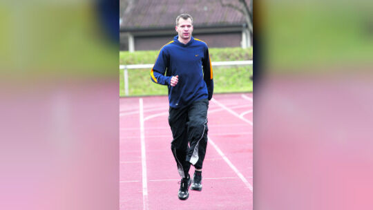 Tobias Unger beim Training im Kirchheimer Stadion