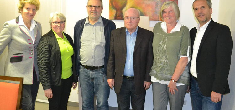 Vorstandsmitglieder und Jubilare des CDU-Gemeindeverbands Lenningen. Foto: privat