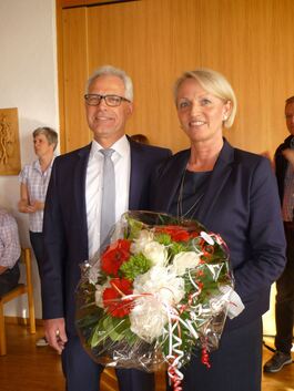 Aichelbergs Bürgermeister Martin Eisele mit seiner Frau. Archiv-Foto: Tilman Ehrcke