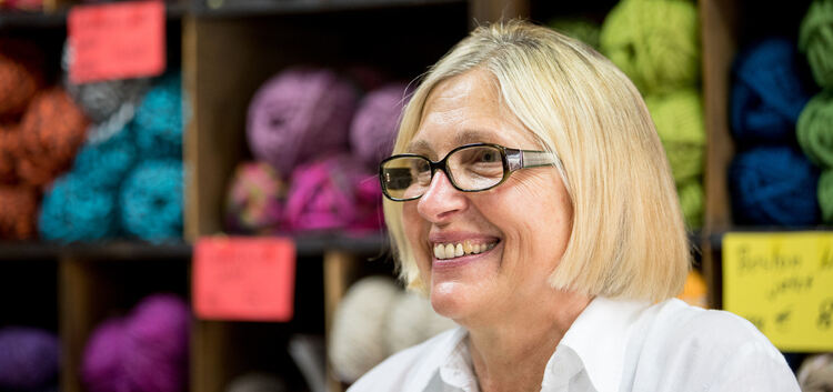 Jahrzehntelang hat Carola Bezler ihre Kunden in Weilheim beraten und mit Wolle versorgt. Schon ihre Großmutter Emma Ampßler verk