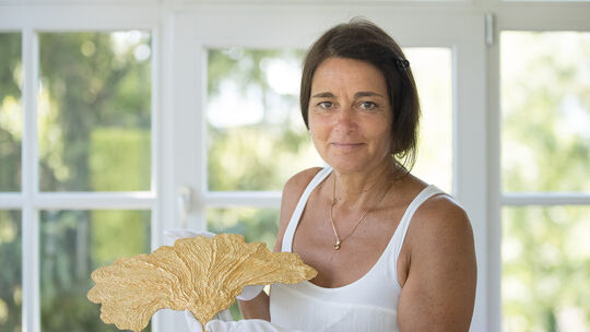 „Ich will die Schönheit der Fossilien auch den Menschen nahebringen, die keinen Bezug zu ihnen haben“, sagt Ute Hauff. Dafür nut „Ich will die Schönheit der Fossilien auch den Menschen nahebringen, die keinen Bezug zu ihnen haben“, sagt Ute Hauff. Dafür nut