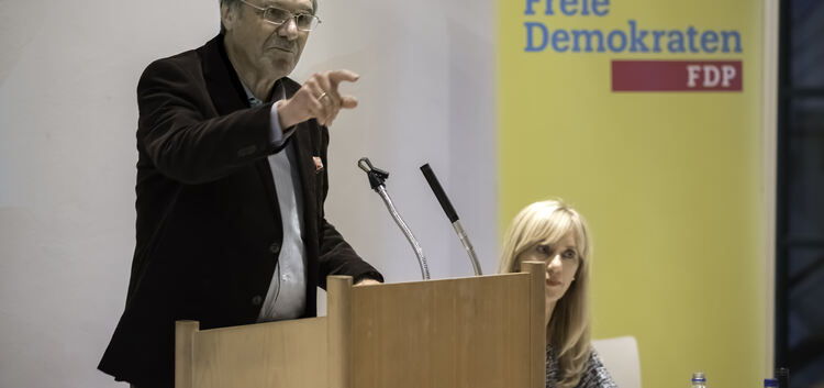 Wolfgang Gerhardt unterstützt Renata Alt im Bundestagswahlkampf. Foto: Jean-Luc Jacques