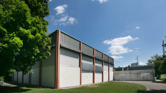 Eines der Investitionsvorhaben: Das Berufsschulzentrum Zell erhält eine neue Sporthalle.Foto: Roberto Bulgrin