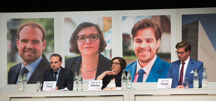 Diese drei möchten gerne ins neue Altbacher Rathaus einziehen: Martin Funk (links), Martina Fehrlen und André Trippe.Foto: Rober