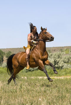 Jedes Land hat seine eigenen Pferderassen und Traditionen. Gabriele Kärcher - rechts im Bild zusammen mit einem südafrikanischen