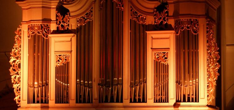 Die Orgel der Schopflocher Kirche in abendlichem Licht.Foto: pr